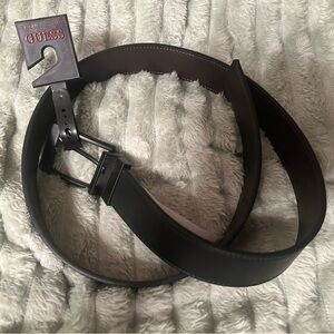 NWT GUESS Small 30/32 Reversible Men's Leather Belt - Black/Brown